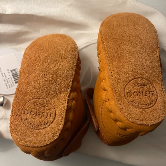 Donsje Fox Booties! - Picture 3 of 5